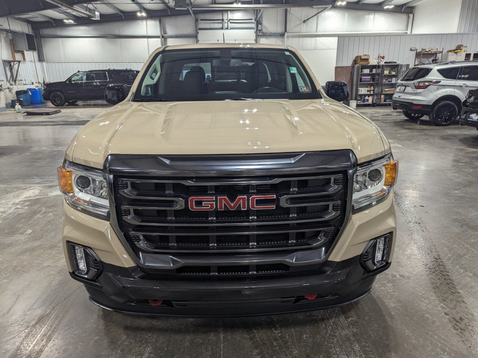 2022 GMC Canyon 4WD AT4 w/Leather Premium Leather Heated Preferred Equipment Pkg Nav